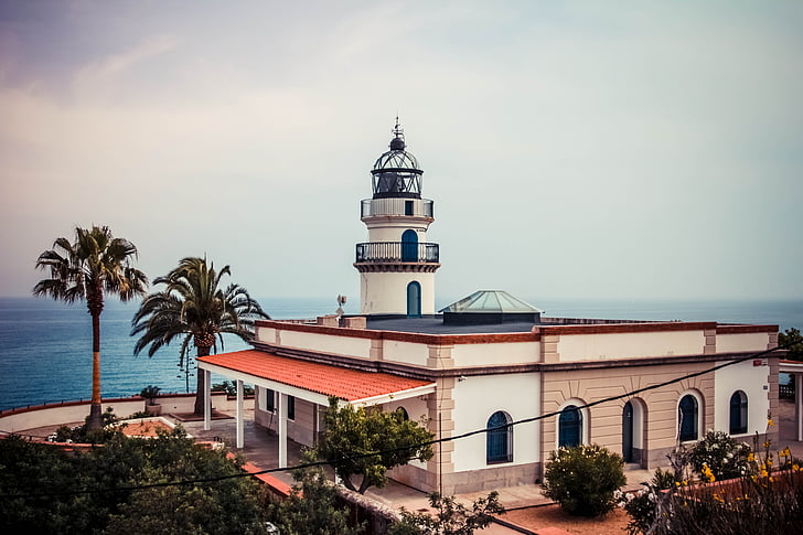 Hispaania, Lighthouse, Palm puud, Calella
