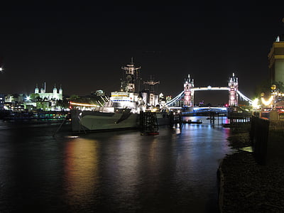 reflexes de llum, Tàmesi, nit, Londres, Regne Unit, Gran Bretanya, HMS belfast