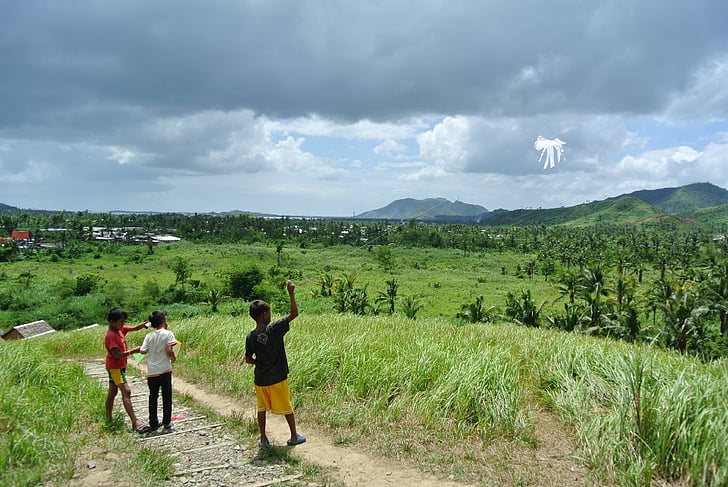 boys, kites, philippines, countryside