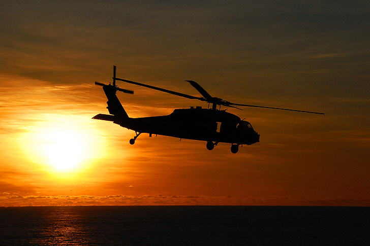 Sea hawk helikopter, vliegen, zonsondergang, silhouet, schemering, avond, militaire