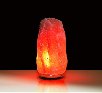 Solná lampa, himálajská sůl, kamenná sůl