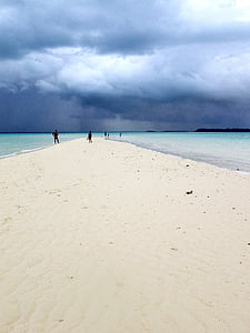vita stranden, plankan, Marine, mörka moln, stranden, havet, Sand