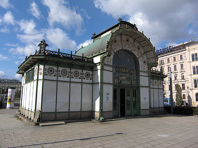 Károly tér, metró, Bécs, Ausztria