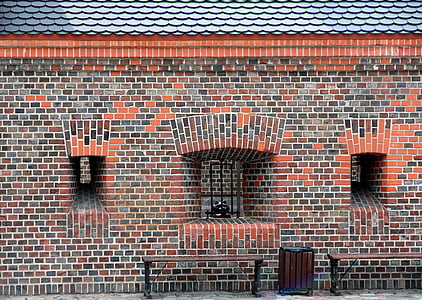 レンガの壁, 壁, 格子, ベンチ, テクスチャ, 壁の家, れんが造りの壁