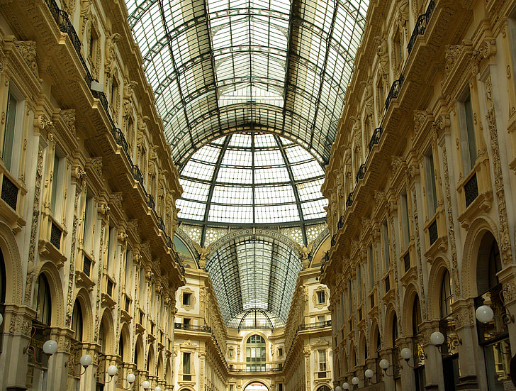 Italija, Milanas, galerija, kupolas, viršutinė riba, viduje, istorija
