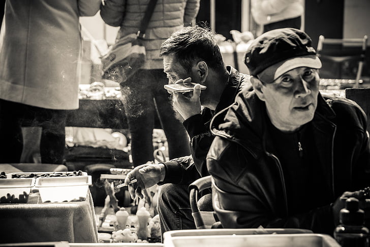 noir et blanc, documentaire, caractère, Chine, rue, gens, vente aux enchères
