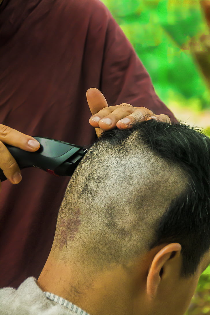 theravada buddhism, shaving hair, ordination, renounce, going forth, shave, monastery