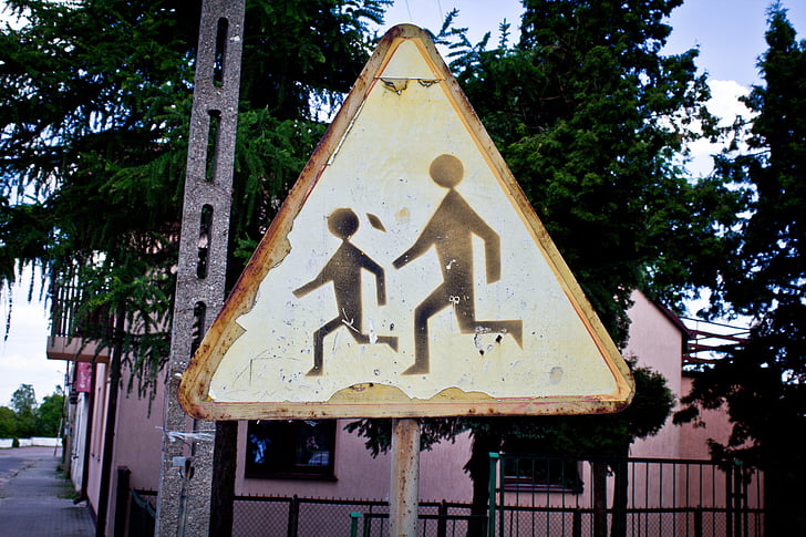 teken, oude, roest, kinderen, waarschuwing, verkeer, versnelling