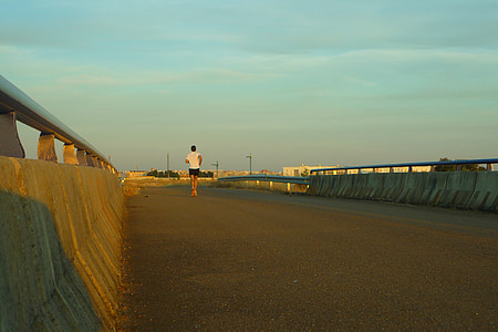 koridor, športnik, most, prehod, sončni zahod, Kariera, solo