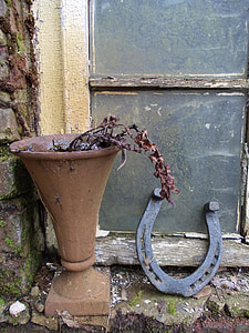 horseshoe, withered, rusty, wooden windows, barn, vase, decay