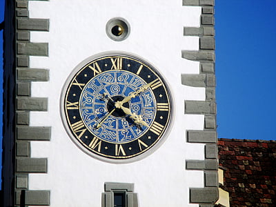 Saat Kulesi, eski şehir kapısı, şehir merkezinde, Roma numaraları, diessenhofen, Thurgau, İsviçre
