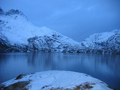 Полярная ночь, Лофотенские острова, Норвегия, снег, Гора, Природа, озеро