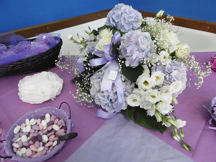 feast, rosa, violet, dolcii, baskets, flowers, decorations