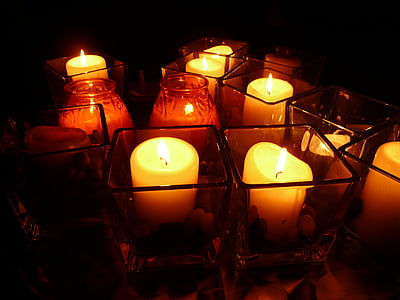 kaarsen, verlichting, theelicht, duisternis, nacht, romantiek, warmte