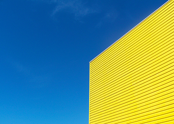 contrast, blauw, geel, gebouw, hemel, het platform, ingebouwde structuur