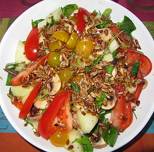 salat, tomat, ristede pinjekjerner, mat, servering, rakett, dressing