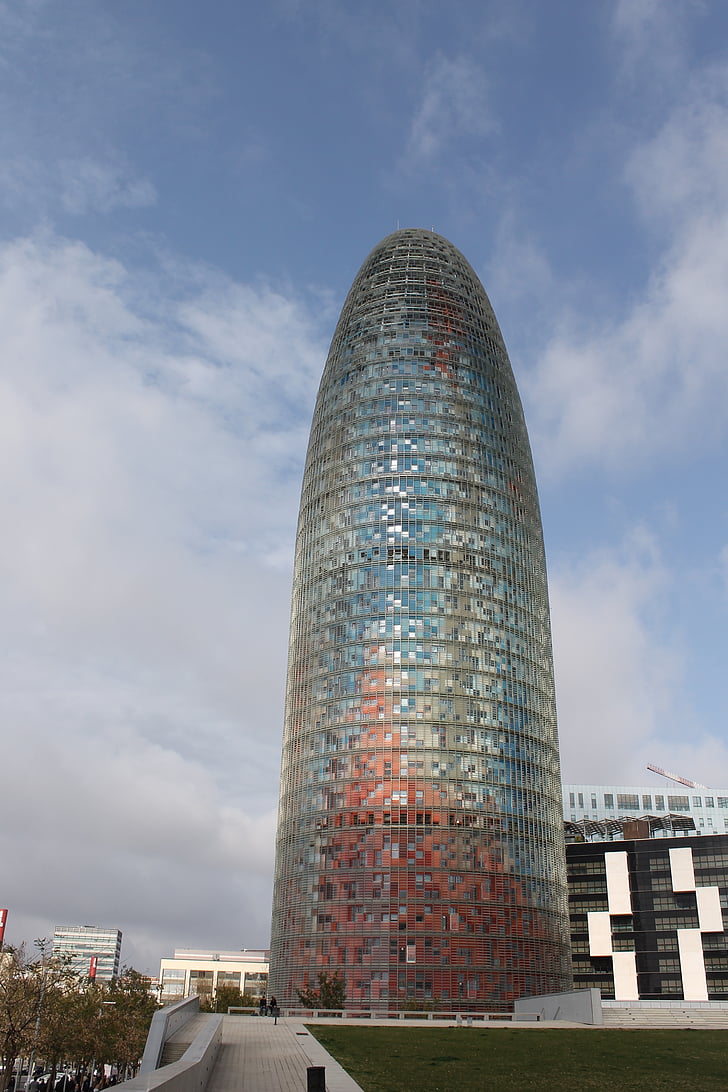 Barcelona, átlós, építészet, Jean nouvel
