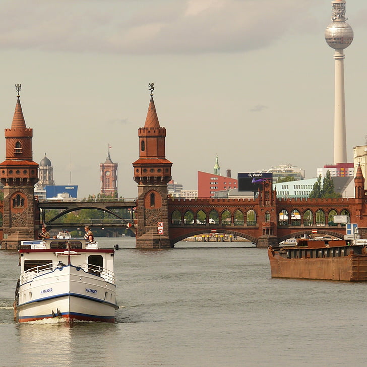 Berlin, pohod, Oberbaumbrücke, most