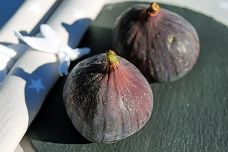 figs, fruit, real coward, purple, frisch, edible, food