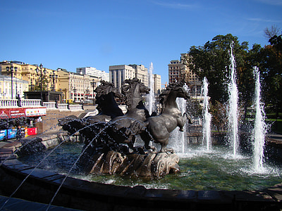 噴水, 馬, アレクサンドロフスク ガーデン, manezhnaya 広場, モスクワ, ロシア