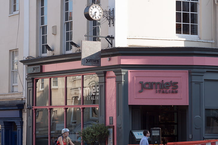 panneau de porte, signe de la publicité, le célèbre chef, Jamie oliver, restaurant, Italien, Bristol