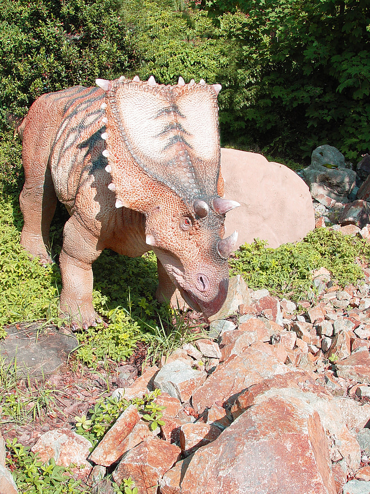 a Triceratops, Dino, dinoszaurusz