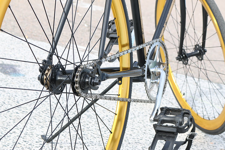 bicycle, bicycle gear, bike, pedal, spokes, wheels, wheel