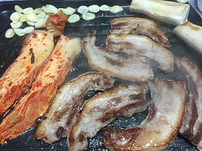 pork, meat, food, grilled, kimchi, garlic, mushroom