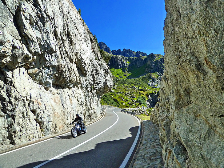 Sveitsi, moottoripyörä, kesällä, aurinkoinen, Mountain, Road, käyrä