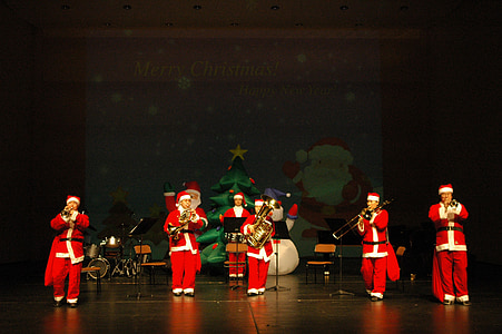 Weihnachts-Konzert, Geist-ensemble, zeigen
