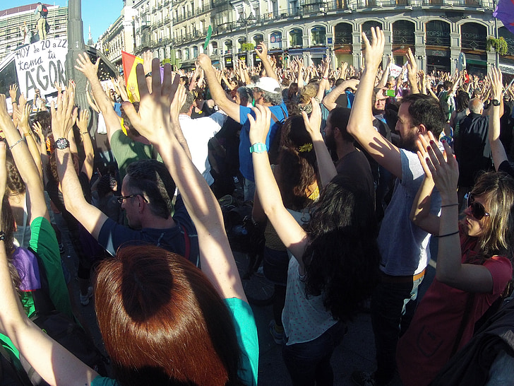 demonstrējumu, cilvēki, Plaza, saule, Madrid