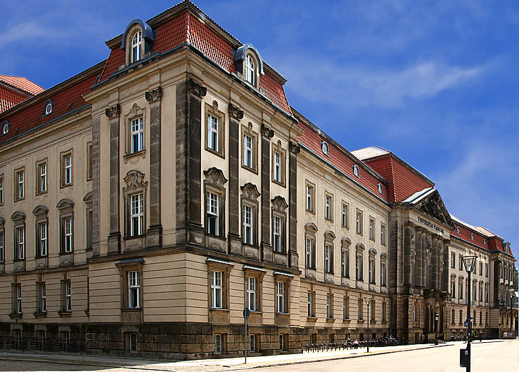 Viadrinas universitātes, Frankfurte pie Mainas, Vācija, universitātes