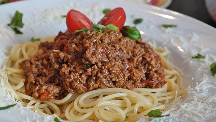 špagety, Bolognese, parmezán, jesť, jedlo, chutné, rezance
