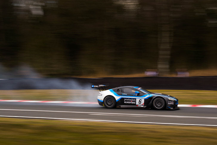 Aston martin, British gt, samochód wyścigowy, samochód, dym, prędkość, wyścig