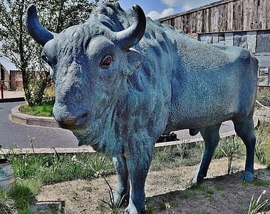 sculpture, animal figure, bull, metal, art