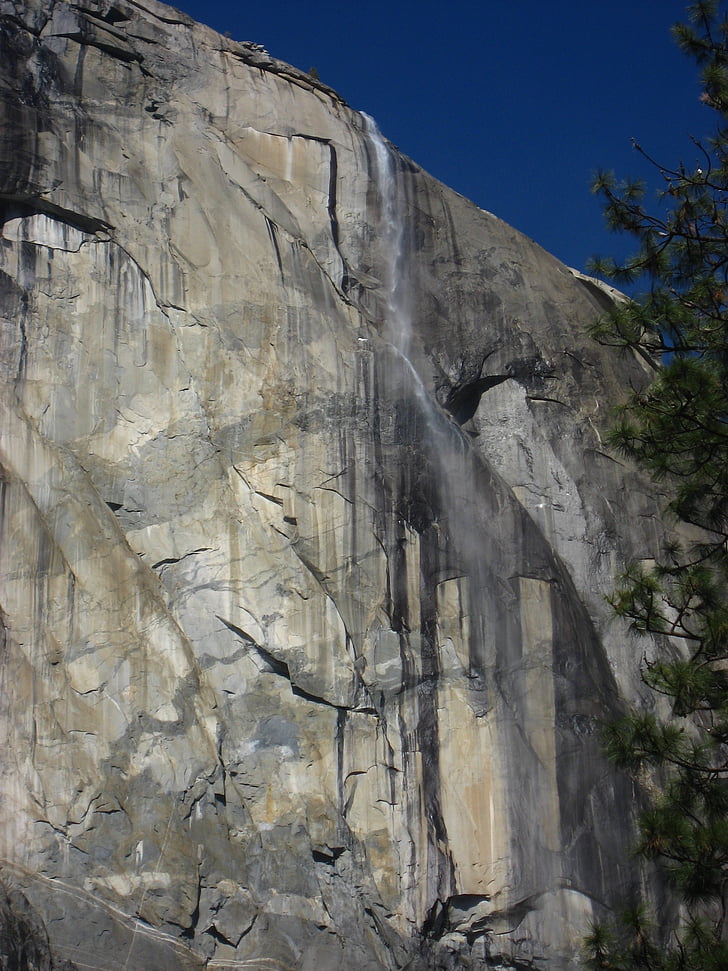 Yosemite, vandfald, sne, smeltevand, vand, spray, blå himmel