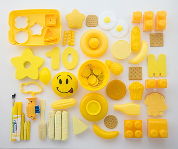 dzeltena, rotaļlietas, toddler, spēlēt, bērnībā, radoši, dizains