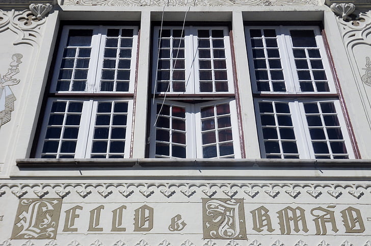 Porto, Buchhandlung, Lello, Portugal, Fassade