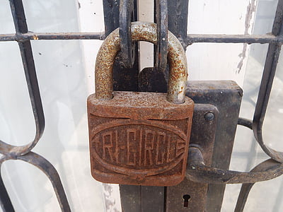 Παλιά κλειδαριά, πεντάλ κλειδαριά, σκουριασμένη Κλειδωνιά, λουκέτο, κλειδαριά, ασφάλεια, ασφάλεια