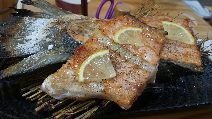 lazac grillezett bordát, lazac, Roston sült hal