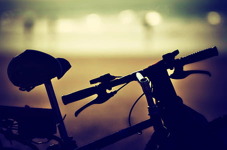velosipēdu, saulriets, pludmale, vīnogu novākšanas, rietošo sauli, siluets, velosipēds