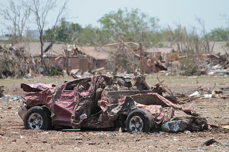 auton, ajoneuvon, vaurioitunut, Moore, Oklahoma, Tornado, katastrofi
