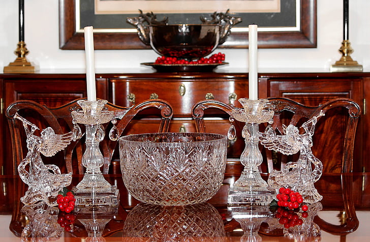 christmas centerpiece, punch bowls, angels, candles, crystal, glass, prism