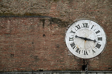 hodiny, Nástěnné hodiny, Cihlová zeď, staré, Roman, čas