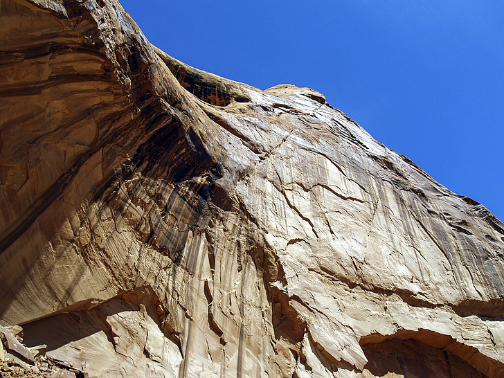 visoke, stijena, u blizini, ispod duge, jezero powell, Arizona, Sjedinjene Američke Države