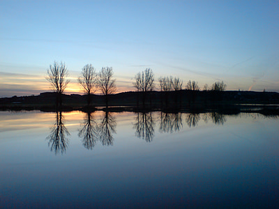pommersfelden, water, flood, flooded, sky, mirroring, reflection