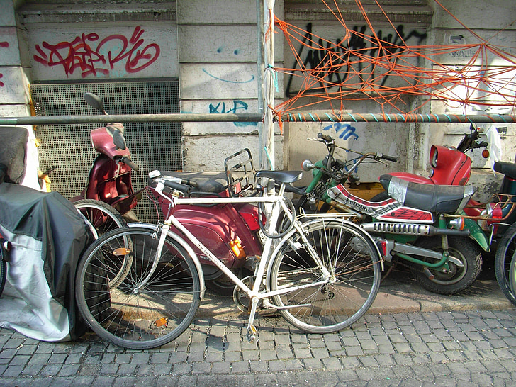 จักรยาน, มีสีสัน, ลูกกลิ้ง, เก่า, ไม้, เศษซาก, เมืองใหญ่