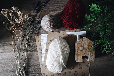 yarn, thread, knitting, christmas, decor, table, wood - Material