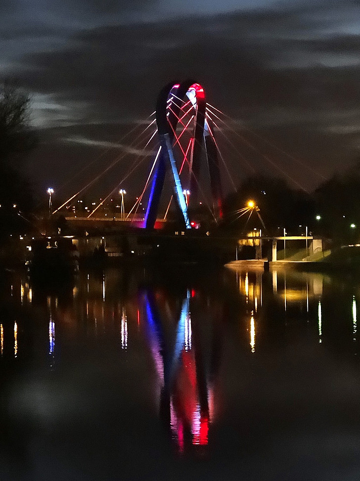 Pont de la Universitat, Bydgoszcz, Polònia, riu, Brda, canal, creuant