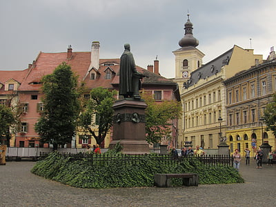 Sibiu, Transilvanya, eski şehir, binalar, Romanya, Huet Meydanı